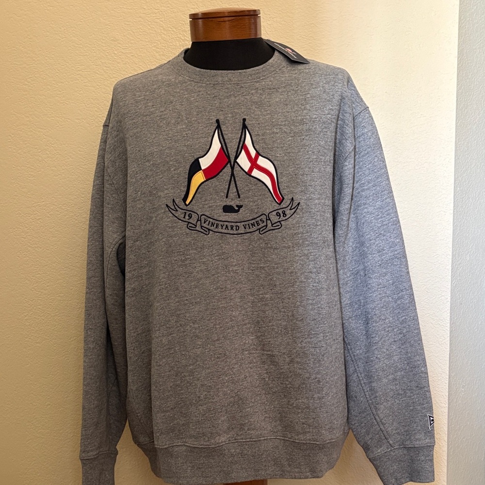 Vineyard Vines Crew Neck Embroidered Fleece Sweatshirt